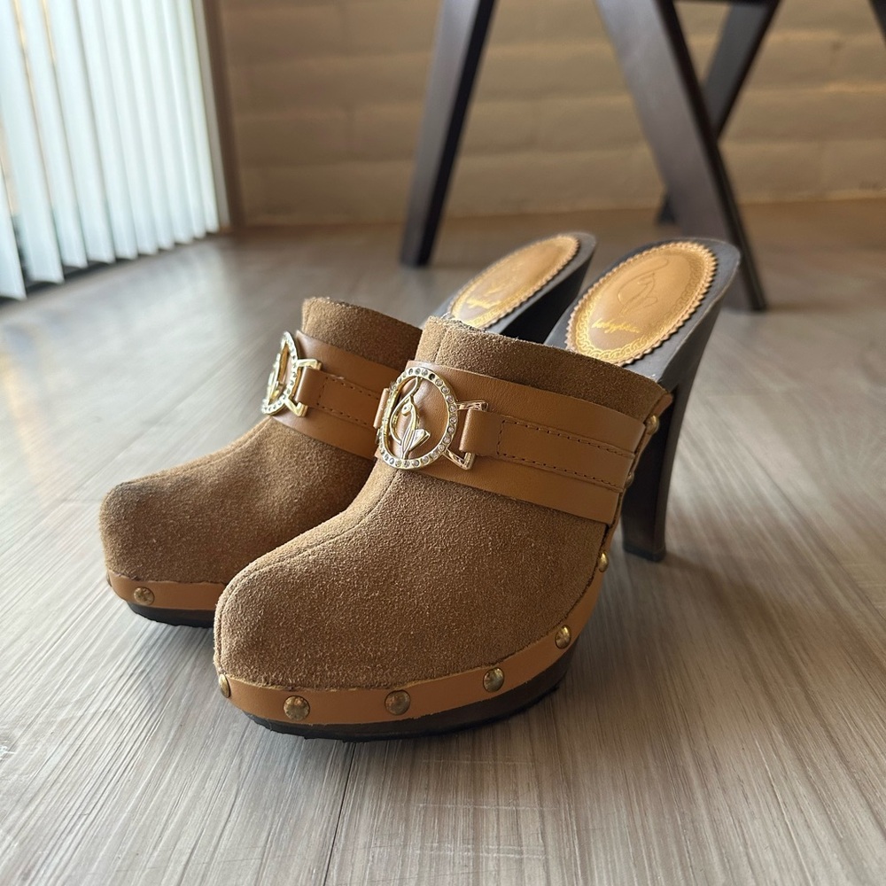 Baby Phat Clogs - Picture 1 of 8